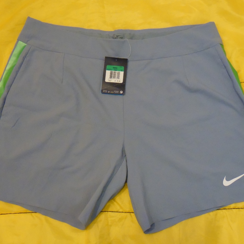 men nike shorts